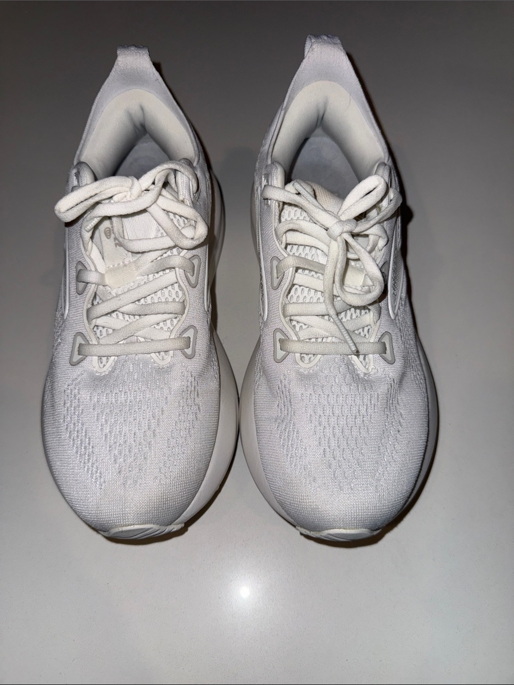 Brooks Glycerin 22 Max Cushion Running Shoes White | Size 8